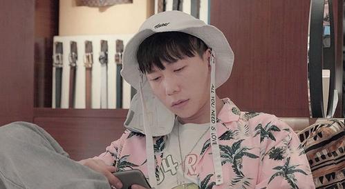 女生rap说娱乐圈吃瓜,女生RAP带你一探究竟